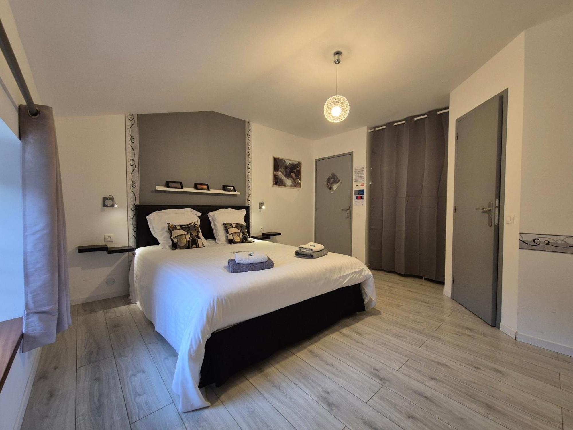 Chambre D'Hote Le Clos D'Audio A Riols Kültér fotó